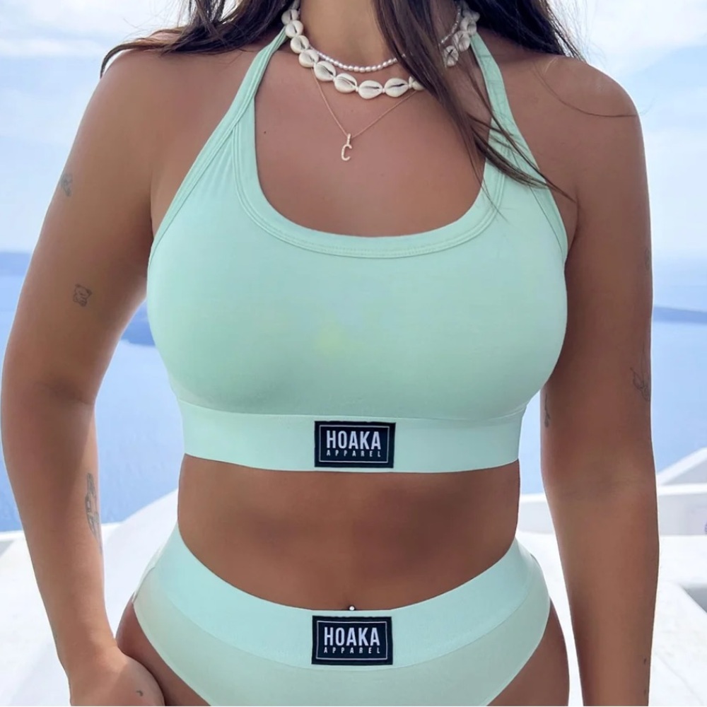 Hoaka pistachio Green top